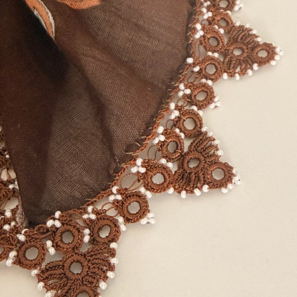 Traditional Collectable Vintage Oya Lace Scarf Brown & White